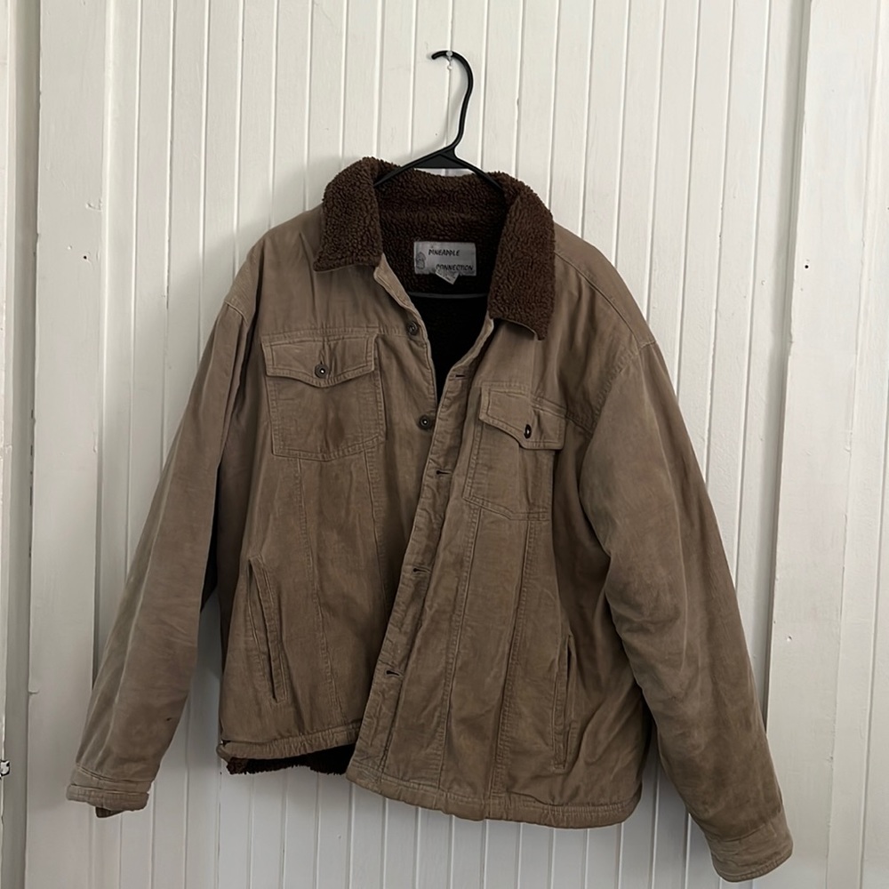 vintage fleeced lined corduroy button up.